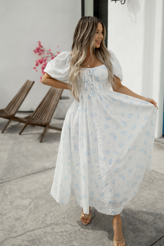 Amore floral milk Maid dress M Amore floral milk Maid dress M
